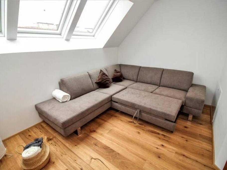 Luxury 2-Floor Rooftop Apartment With Terrace In The City Center Вена Экстерьер фото